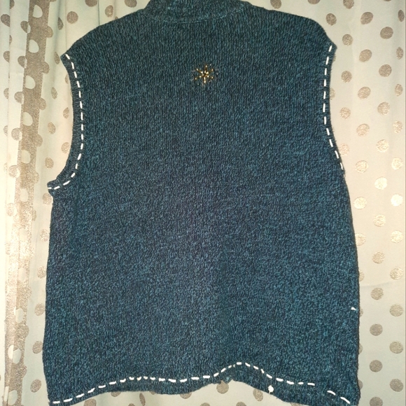 Erika Holiday Sweater Vest XL - Picture 2 of 5